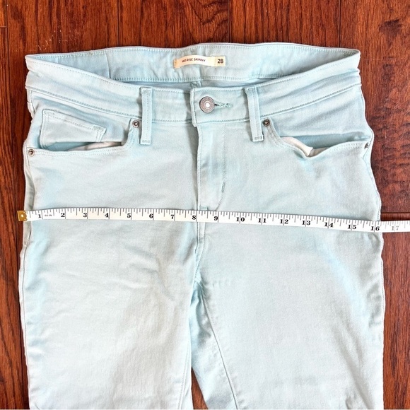Levi’s Pastel Blue Colored Mid Rise Cotton Blend Skinny Jeans Size 28 Waist - Picture 12 of 16